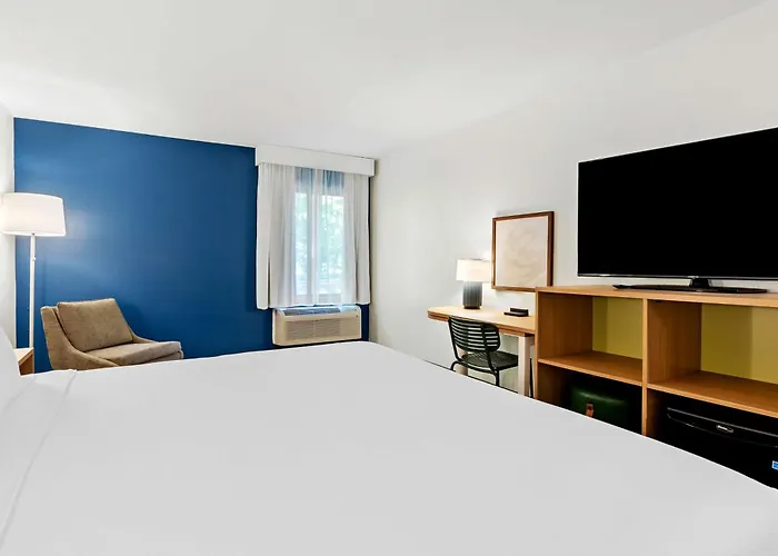 Spark By Hilton Winston-Salem University